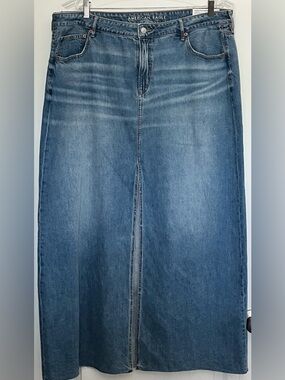American Eagle Y2K Low Rise Maxi Denim Blue Jean Skirt Front Slit Sz 20 NWT